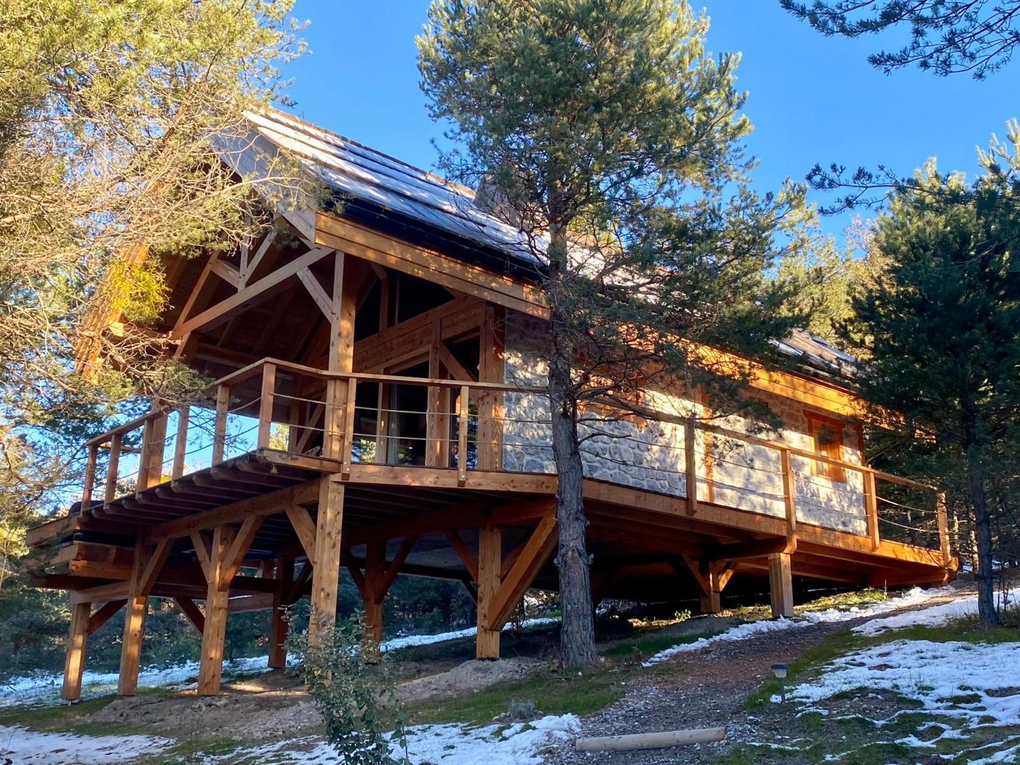 Les Chalets De Chanteloube "Chalets Insolites & Spa" Chorges Dış mekan fotoğraf